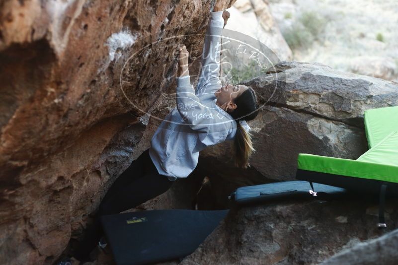 Bouldering in Hueco Tanks on 03/20/2019 with Blue Lizard Climbing and Yoga

Filename: SRM_20190320_0901270.jpg
Aperture: f/2.8
Shutter Speed: 1/320
Body: Canon EOS-1D Mark II
Lens: Canon EF 50mm f/1.8 II