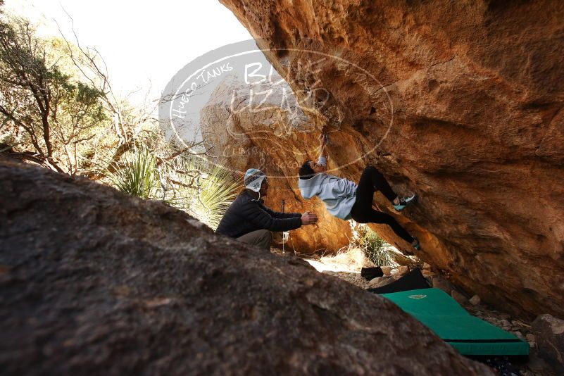 Bouldering in Hueco Tanks on 03/20/2019 with Blue Lizard Climbing and Yoga

Filename: SRM_20190320_1014180.jpg
Aperture: f/5.6
Shutter Speed: 1/250
Body: Canon EOS-1D Mark II
Lens: Canon EF 16-35mm f/2.8 L