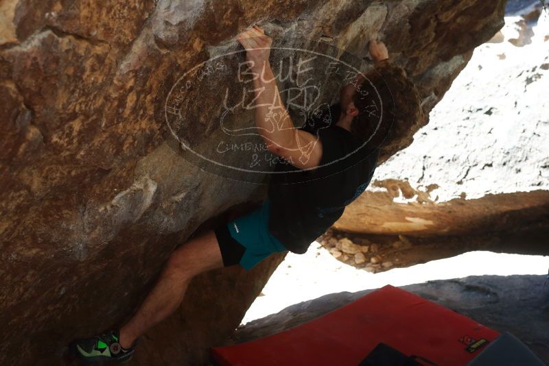 Bouldering in Hueco Tanks on 03/29/2019 with Blue Lizard Climbing and Yoga

Filename: SRM_20190329_1029080.jpg
Aperture: f/5.6
Shutter Speed: 1/250
Body: Canon EOS-1D Mark II
Lens: Canon EF 50mm f/1.8 II