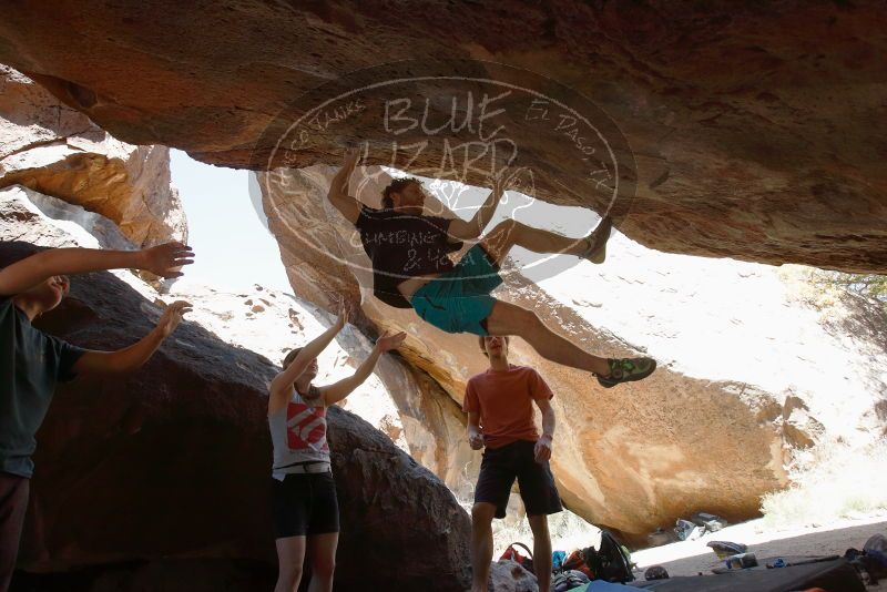 Bouldering in Hueco Tanks on 03/29/2019 with Blue Lizard Climbing and Yoga

Filename: SRM_20190329_1216250.jpg
Aperture: f/5.6
Shutter Speed: 1/320
Body: Canon EOS-1D Mark II
Lens: Canon EF 16-35mm f/2.8 L