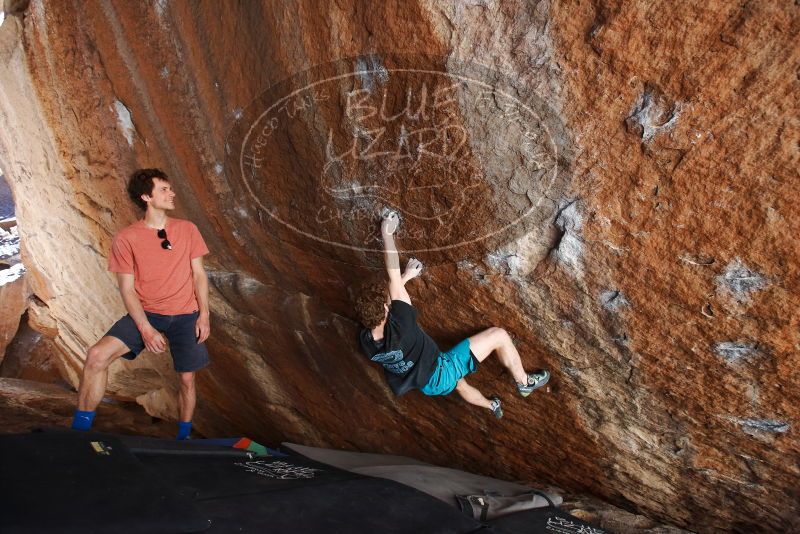 Bouldering in Hueco Tanks on 03/29/2019 with Blue Lizard Climbing and Yoga

Filename: SRM_20190329_1541440.jpg
Aperture: f/4.0
Shutter Speed: 1/250
Body: Canon EOS-1D Mark II
Lens: Canon EF 16-35mm f/2.8 L