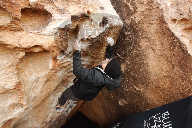 Bouldering in Hueco Tanks on 03/30/2019 with Blue Lizard Climbing and Yoga

Filename: SRM_20190330_1127020.jpg
Aperture: f/5.6
Shutter Speed: 1/320
Body: Canon EOS-1D Mark II
Lens: Canon EF 16-35mm f/2.8 L