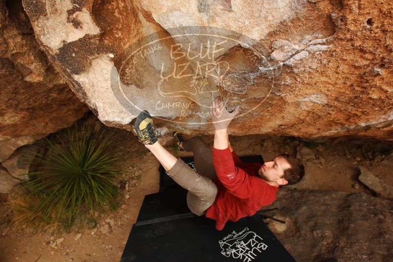 Bouldering in Hueco Tanks on 03/30/2019 with Blue Lizard Climbing and Yoga

Filename: SRM_20190330_1257350.jpg
Aperture: f/5.6
Shutter Speed: 1/400
Body: Canon EOS-1D Mark II
Lens: Canon EF 16-35mm f/2.8 L