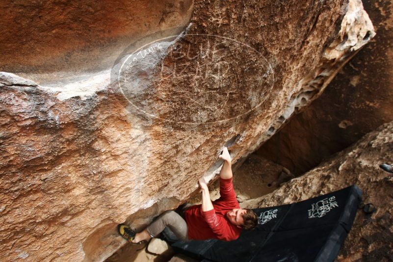 Bouldering in Hueco Tanks on 03/30/2019 with Blue Lizard Climbing and Yoga

Filename: SRM_20190330_1513380.jpg
Aperture: f/5.6
Shutter Speed: 1/250
Body: Canon EOS-1D Mark II
Lens: Canon EF 16-35mm f/2.8 L