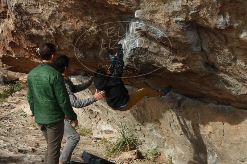 Bouldering in Hueco Tanks on 03/30/2019 with Blue Lizard Climbing and Yoga

Filename: SRM_20190330_1641410.jpg
Aperture: f/4.0
Shutter Speed: 1/500
Body: Canon EOS-1D Mark II
Lens: Canon EF 50mm f/1.8 II