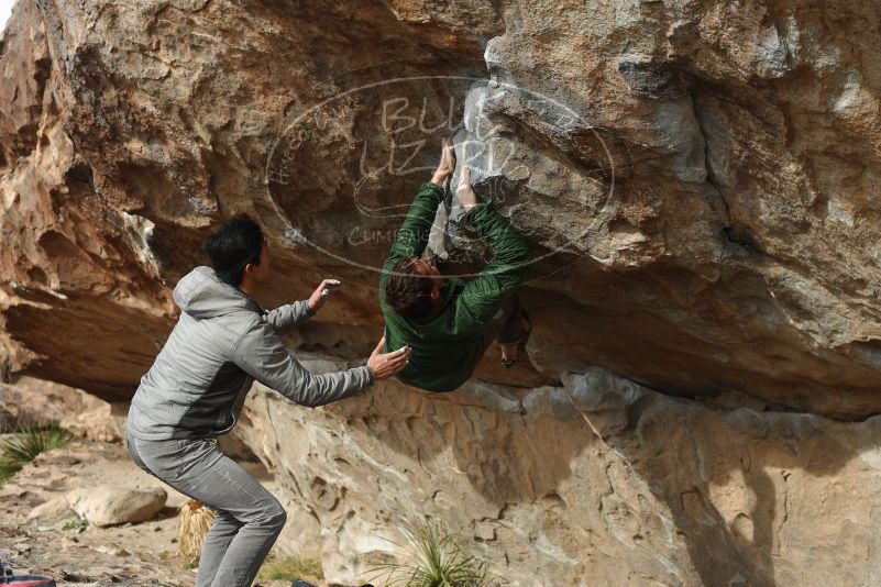 Bouldering in Hueco Tanks on 03/30/2019 with Blue Lizard Climbing and Yoga

Filename: SRM_20190330_1644430.jpg
Aperture: f/4.0
Shutter Speed: 1/400
Body: Canon EOS-1D Mark II
Lens: Canon EF 50mm f/1.8 II