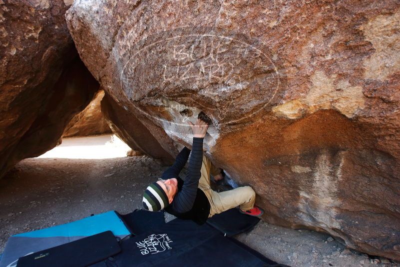 Bouldering in Hueco Tanks on 03/31/2019 with Blue Lizard Climbing and Yoga

Filename: SRM_20190331_1041250.jpg
Aperture: f/5.6
Shutter Speed: 1/250
Body: Canon EOS-1D Mark II
Lens: Canon EF 16-35mm f/2.8 L