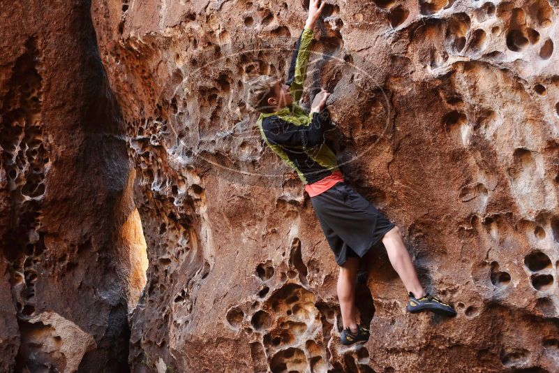 Bouldering in Hueco Tanks on 03/31/2019 with Blue Lizard Climbing and Yoga

Filename: SRM_20190331_1523420.jpg
Aperture: f/3.5
Shutter Speed: 1/100
Body: Canon EOS-1D Mark II
Lens: Canon EF 50mm f/1.8 II