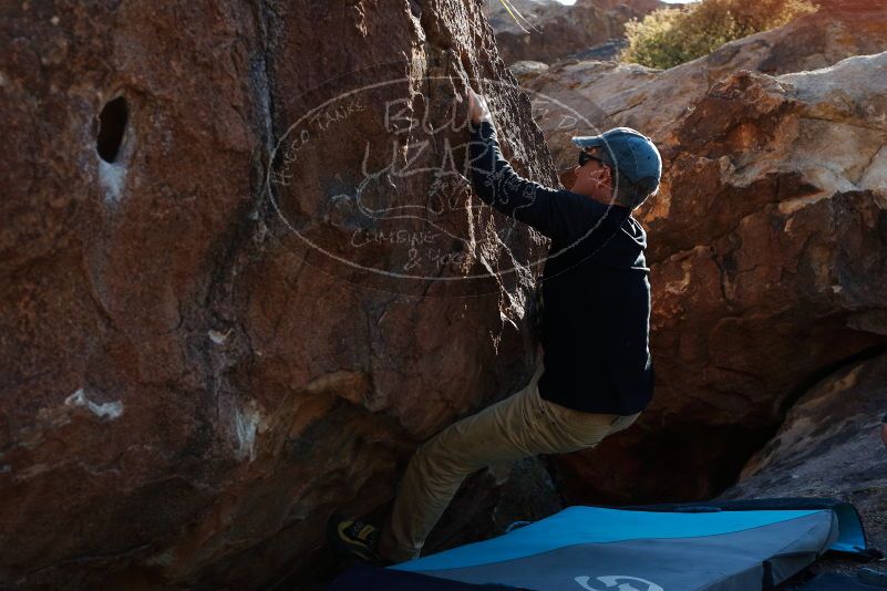 Bouldering in Hueco Tanks on 03/31/2019 with Blue Lizard Climbing and Yoga

Filename: SRM_20190331_1706010.jpg
Aperture: f/5.6
Shutter Speed: 1/250
Body: Canon EOS-1D Mark II
Lens: Canon EF 50mm f/1.8 II