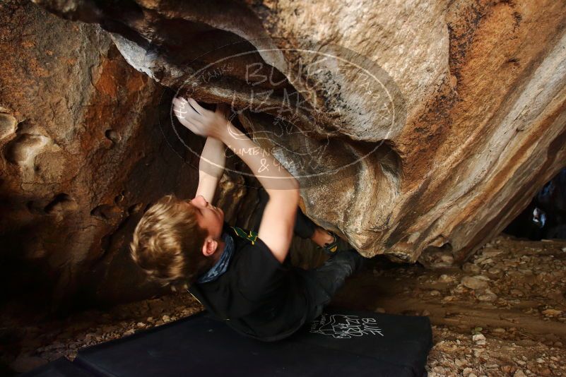 Bouldering in Hueco Tanks on 04/05/2019 with Blue Lizard Climbing and Yoga

Filename: SRM_20190405_1307270.jpg
Aperture: f/4.0
Shutter Speed: 1/100
Body: Canon EOS-1D Mark II
Lens: Canon EF 16-35mm f/2.8 L