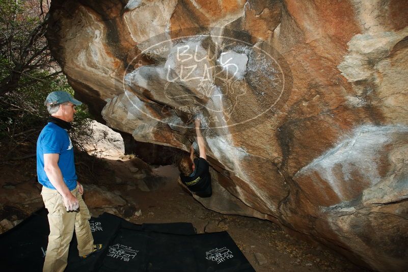 Bouldering in Hueco Tanks on 04/05/2019 with Blue Lizard Climbing and Yoga

Filename: SRM_20190405_1648050.jpg
Aperture: f/5.6
Shutter Speed: 1/250
Body: Canon EOS-1D Mark II
Lens: Canon EF 16-35mm f/2.8 L