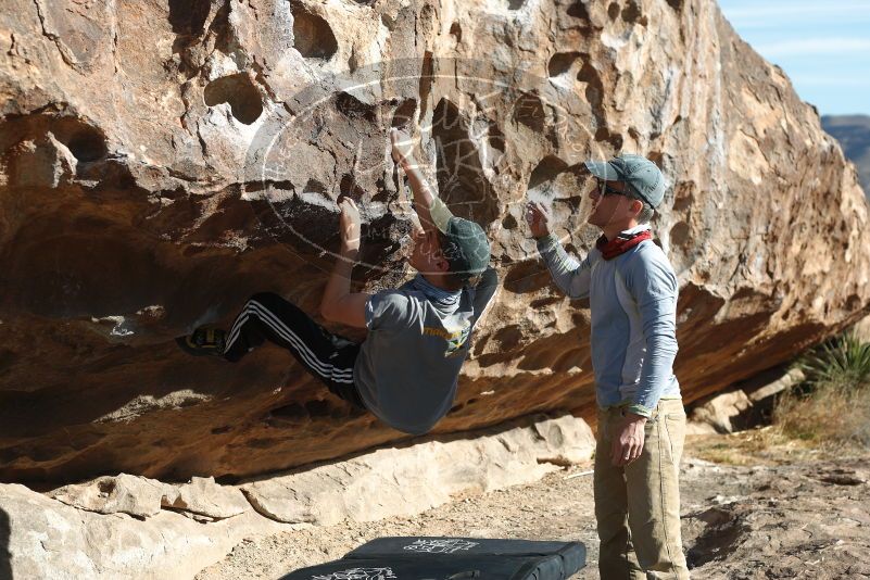 Bouldering in Hueco Tanks on 04/06/2019 with Blue Lizard Climbing and Yoga

Filename: SRM_20190406_0908410.jpg
Aperture: f/4.0
Shutter Speed: 1/400
Body: Canon EOS-1D Mark II
Lens: Canon EF 50mm f/1.8 II