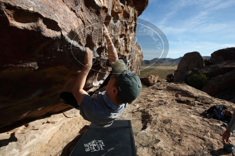 Bouldering in Hueco Tanks on 04/06/2019 with Blue Lizard Climbing and Yoga

Filename: SRM_20190406_0916570.jpg
Aperture: f/5.6
Shutter Speed: 1/320
Body: Canon EOS-1D Mark II
Lens: Canon EF 16-35mm f/2.8 L