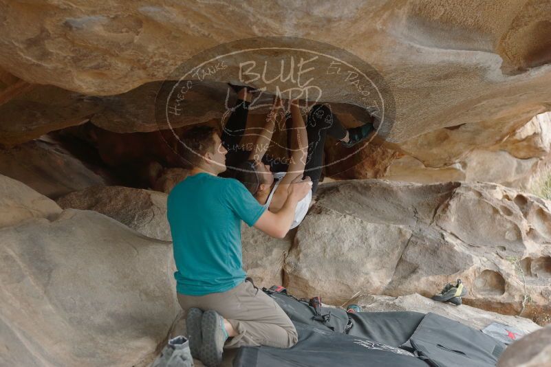 Bouldering in Hueco Tanks on 04/13/2019 with Blue Lizard Climbing and Yoga

Filename: SRM_20190413_1310330.jpg
Aperture: f/4.0
Shutter Speed: 1/250
Body: Canon EOS-1D Mark II
Lens: Canon EF 50mm f/1.8 II