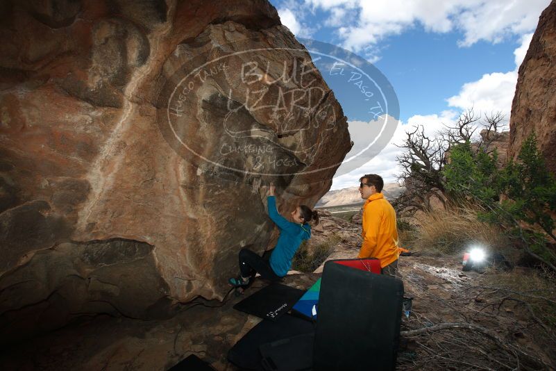 Bouldering in Hueco Tanks on 04/13/2019 with Blue Lizard Climbing and Yoga

Filename: SRM_20190413_1420280.jpg
Aperture: f/5.6
Shutter Speed: 1/250
Body: Canon EOS-1D Mark II
Lens: Canon EF 16-35mm f/2.8 L